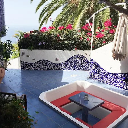 Villa Castillo Moro Exclusive Retreat Venue Sleeps 20 *